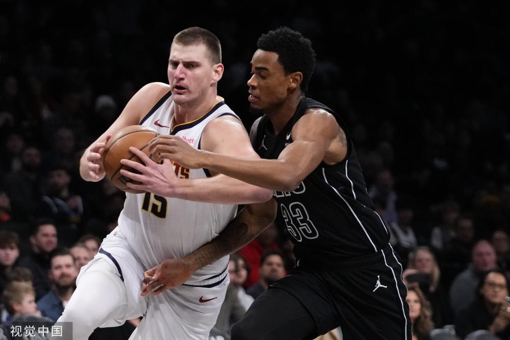 的灵活跑位 的灵活跑位