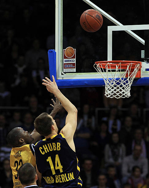 球星奥拉朱 球星奥拉朱